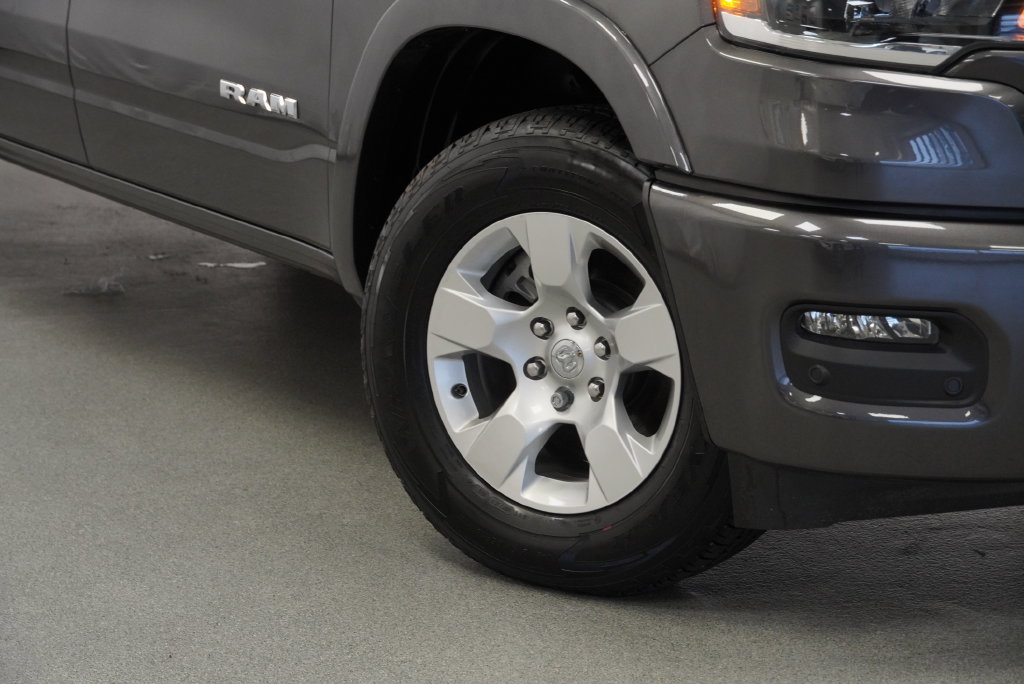 New 2026 RAM 1500 Big Horn AWD/4WD image 4