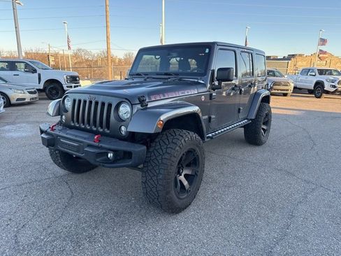 Used 2018 Jeep Wrangler Unlimited Rubicon image 3