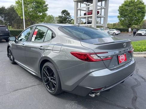New 2026 Toyota Camry SE FWD image 7