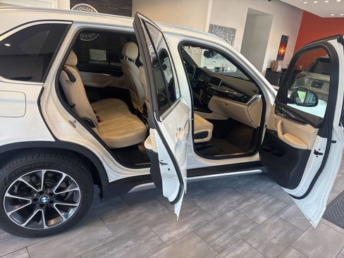 Used 2017 BMW X5 xDrive35i AWD/4WD image 18
