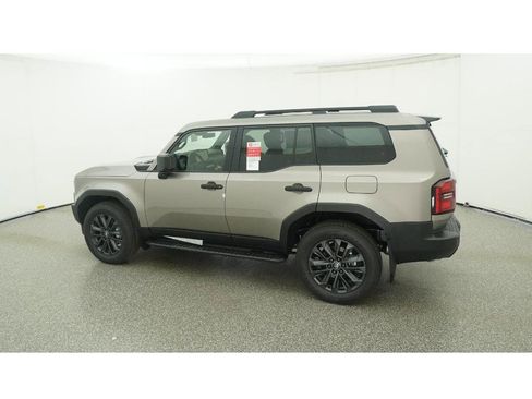 New 2026 Toyota Land Cruiser image 4