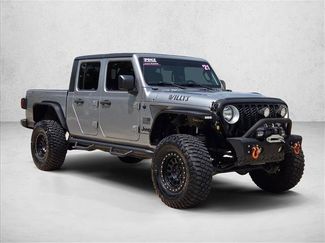 Used 2021 Jeep Gladiator Sport AWD/4WD video 3