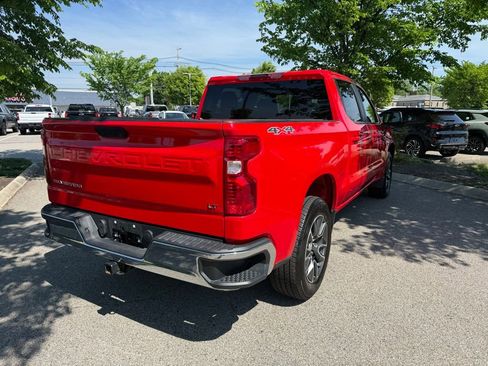 Used 2023 Chevrolet Silverado 1500 LT AWD/4WD image 5