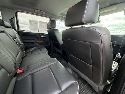 Used 2018 Chevrolet Silverado 2500 High Country w/ Duramax Plus Package AWD/4WD image 33