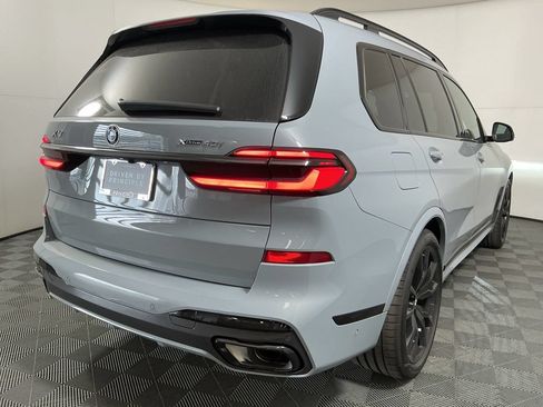 Used 2026 BMW X7 xDrive40i w/ M Sport Package AWD/4WD image 5