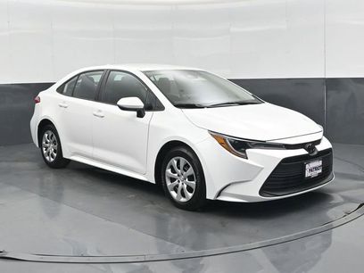 Used 2025 Toyota Corolla LE