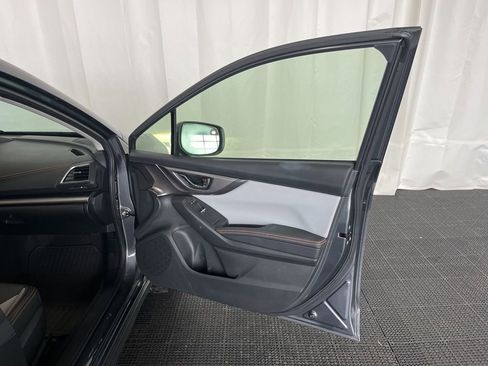 Used 2023 Subaru Crosstrek 2.5i Limited w/ Moonroof Package AWD/4WD image 19