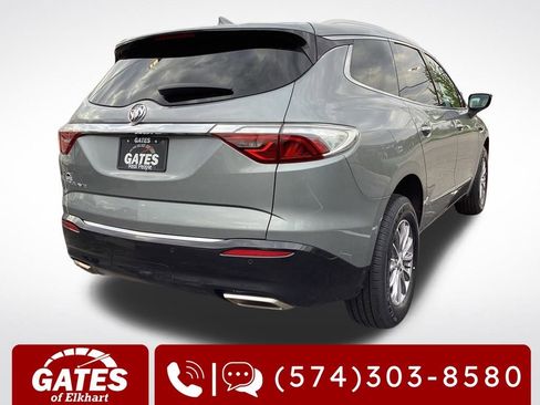 Used 2023 Buick Enclave Essence FWD image 10