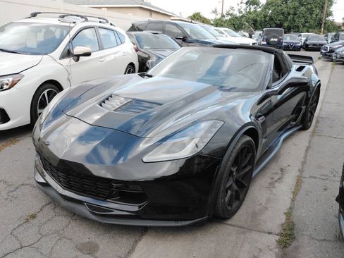 Used 2016 Chevrolet Corvette Z06 w/ 3LZ Preferred Equipment Group RWD image 6