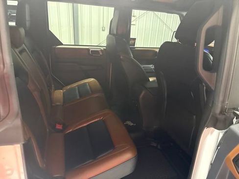 Used 2024 Ford Bronco Outer Banks AWD/4WD image 24