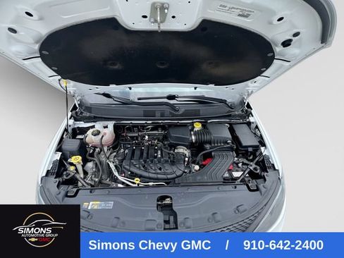 Used 2023 Chrysler Voyager LX FWD image 19
