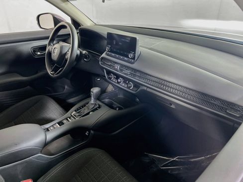 Used 2023 Honda HR-V LX image 26