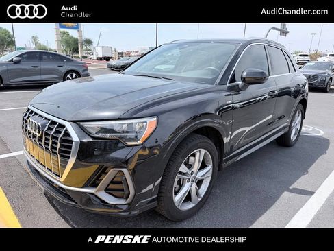 Used 2020 Audi Q3 2.0T Premium w/ Convenience Package AWD/4WD image 1