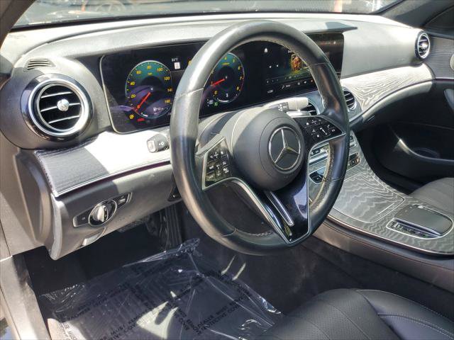 Used 2021 Mercedes-Benz E 350 4MATIC Sedan w/ Premium Package image 18