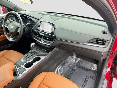 Used 2023 Cadillac CT4 Premium Luxury image 30