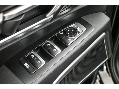 New 2025 Kia Telluride LX image 17