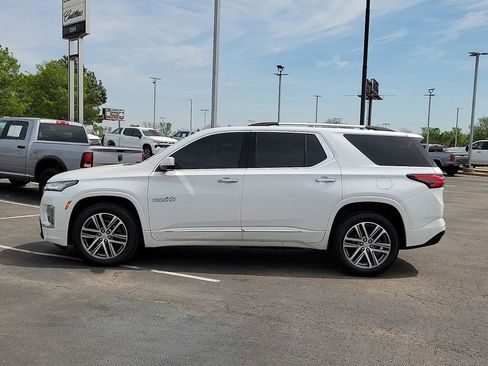 Used 2022 Chevrolet Traverse High Country w/ LPO, Floor Liner Package image 3