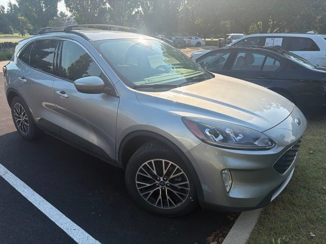 Used 2022 Ford Escape SEL FWD image 3
