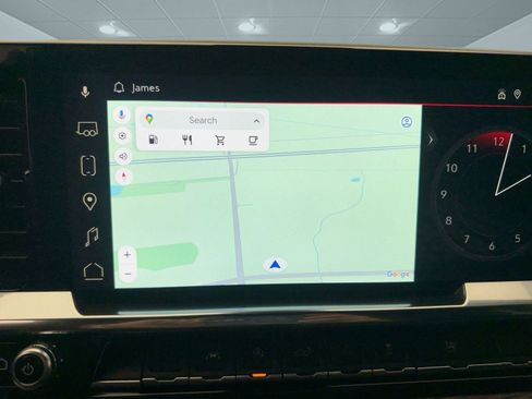 Used 2025 GMC Sierra 1500 Elevation image 23