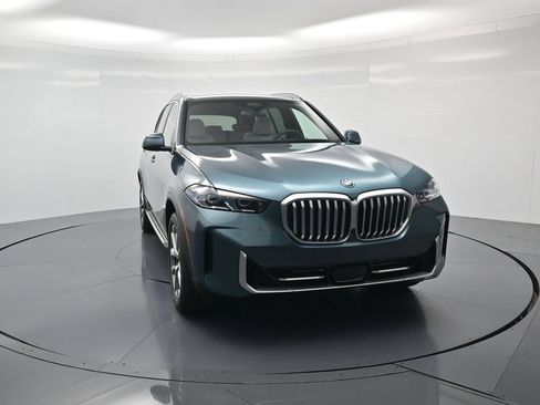 Used 2024 BMW X5 xDrive50e w/ Premium Package AWD/4WD image 48