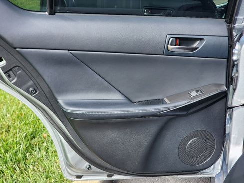 Used 2025 Lexus IS 350 F Sport image 34