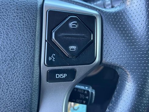 Used 2017 Toyota 4Runner SR5 image 20