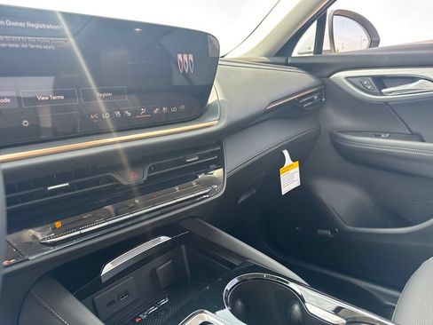 New 2026 Buick Envision Avenir AWD/4WD image 18