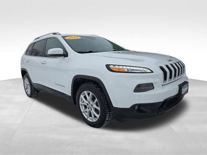 Used 2018 Jeep Cherokee Latitude Plus w/ Comfort/Convenience Group