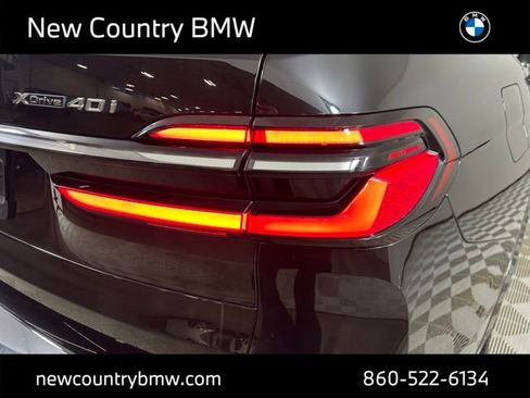 Used 2024 BMW X7 xDrive40i w/ Executive Package image 33