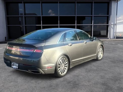 Used 2017 Lincoln MKZ Select image 6