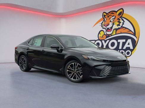 New 2026 Toyota Camry XLE image 3