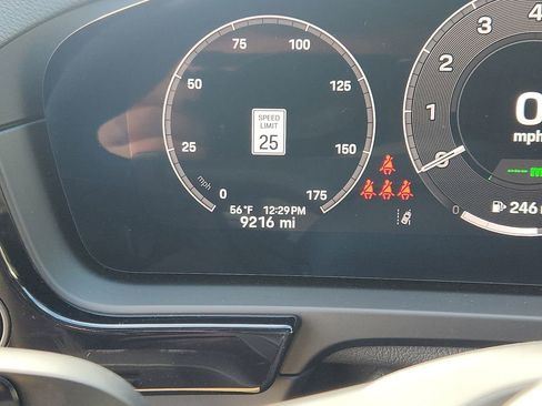 Certified 2025 Porsche Cayenne E-Hybrid image 19