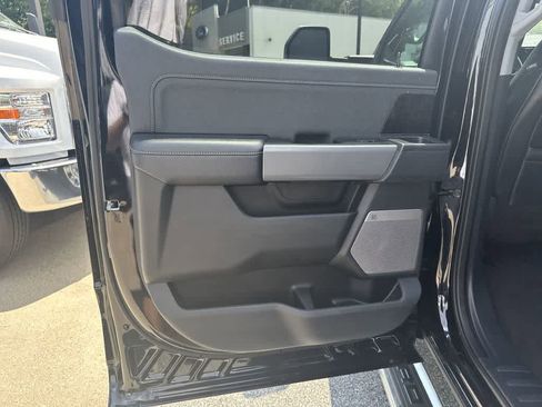 Used 2024 Ford F350 Lariat w/ Chrome Package image 37