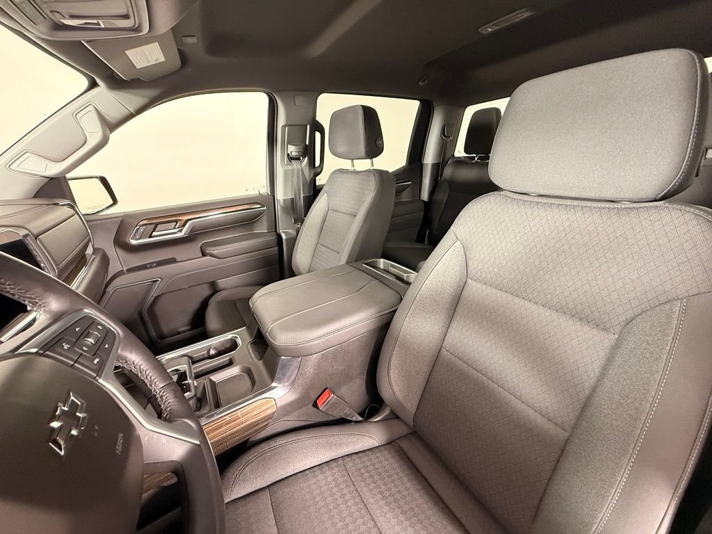 Used 2023 Chevrolet Silverado 1500 RST w/ LPO, Dark Essentials Package AWD/4WD image 39