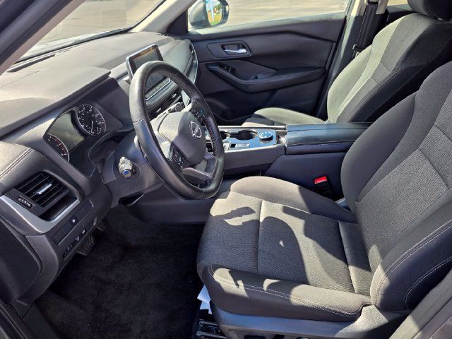 Used 2025 Nissan Rogue SV AWD/4WD image 20
