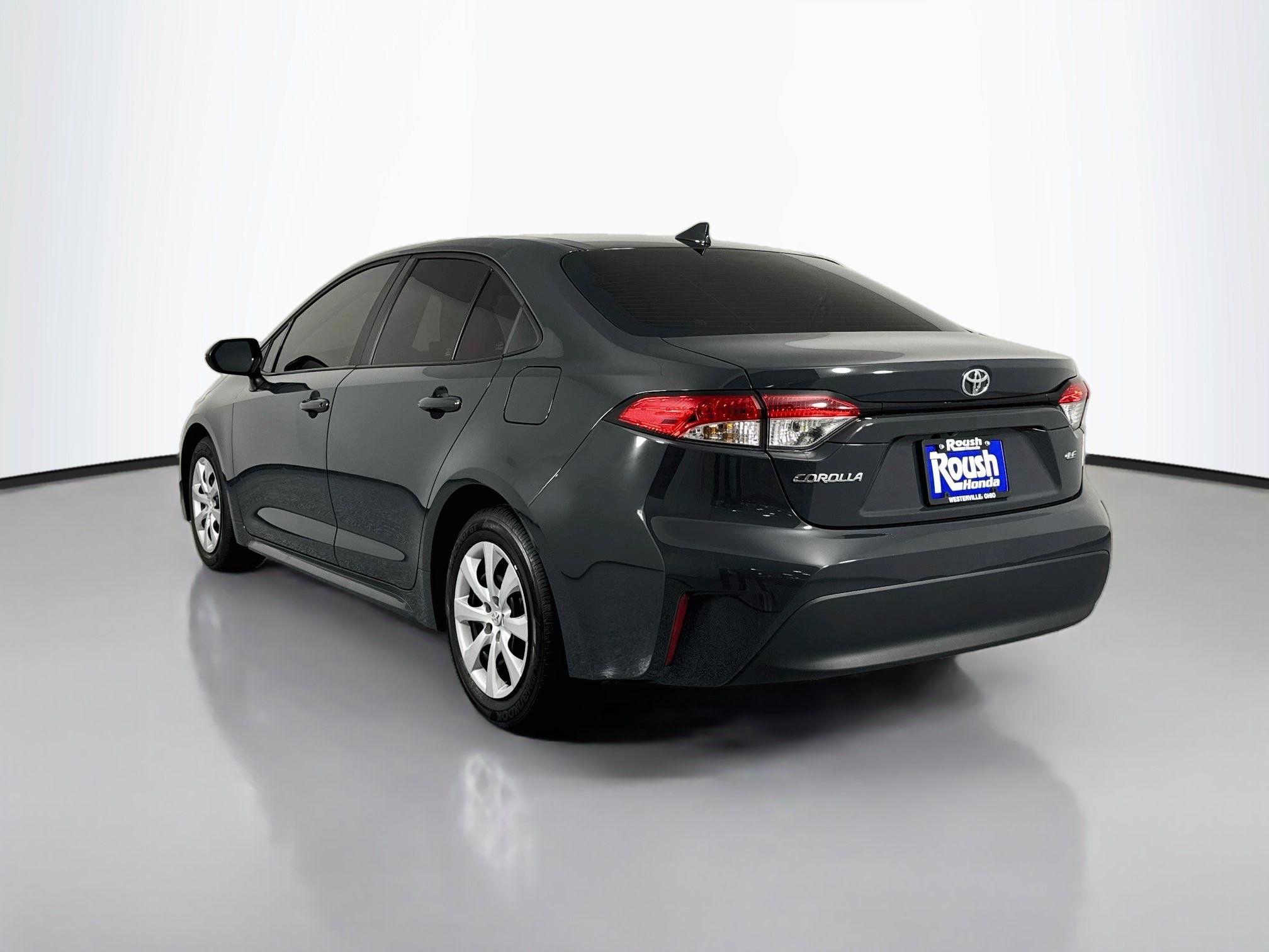 Used 2026 Toyota Corolla LE w/ LE Premium Package FWD image 7