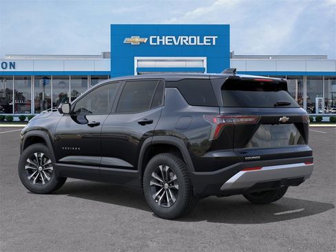 New 2026 Chevrolet Equinox LT w/ Convenience Package II image 3