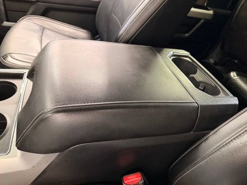 Used 2017 Ford F250 Lariat w/ Chrome Package AWD/4WD image 40