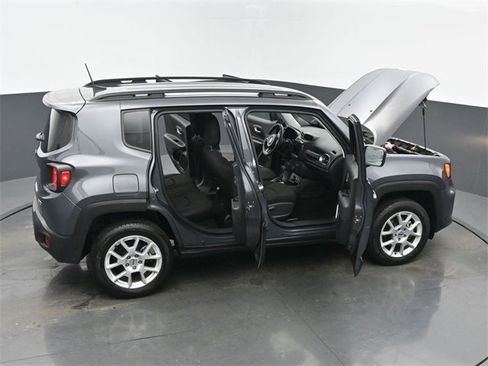 Used 2022 Jeep Renegade Latitude image 65