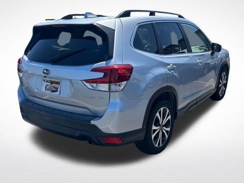 Used 2019 Subaru Forester Limited w/ Popular Package #3 AWD/4WD image 2