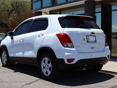 Used 2020 Chevrolet Trax LS FWD image 9