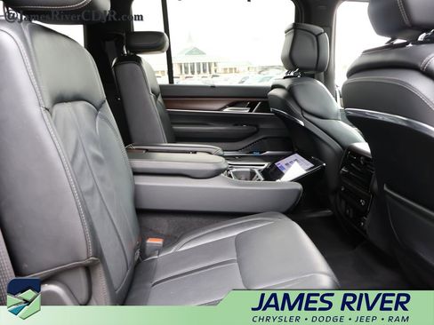 Used 2024 Jeep Grand Wagoneer L 4WD image 13