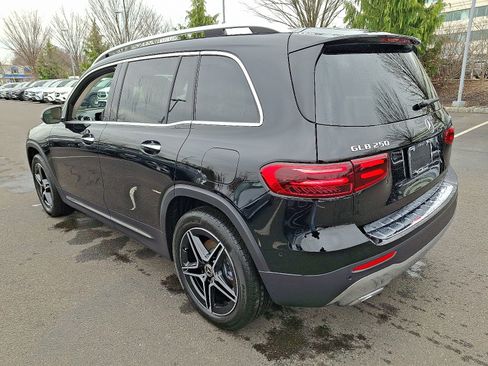New 2026 Mercedes-Benz GLB 250 4MATIC image 4