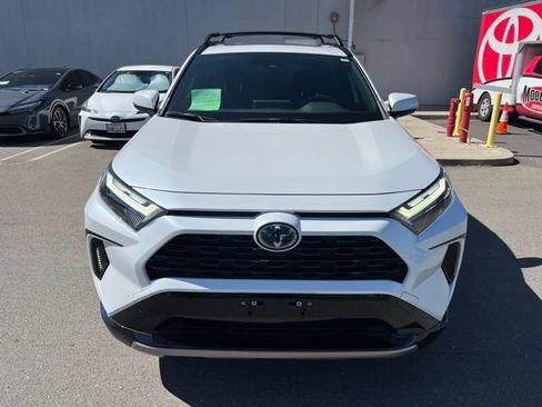 Used 2023 Toyota RAV4 SE w/ Convenience Package AWD/4WD image 2