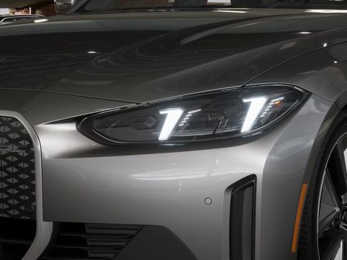 New 2026 BMW i4 eDrive40 image 6