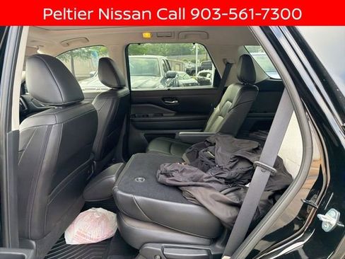 Certified 2023 Nissan Pathfinder SL w/ SL Premium Package FWD image 14