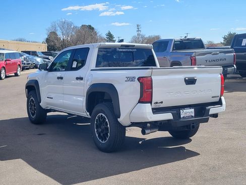 New 2026 Toyota Tacoma TRD Off-Road w/ TRD Off Road Upgrade Package AWD/4WD image 3