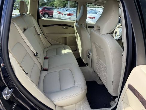 Used 2016 Volvo XC70 T5 Premier w/ Convenience Package AWD/4WD image 23