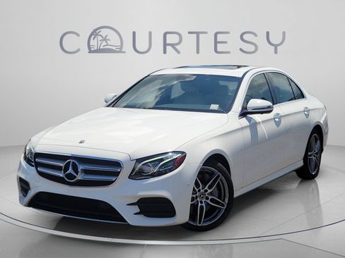 Used 2019 Mercedes-Benz E 300 image 1