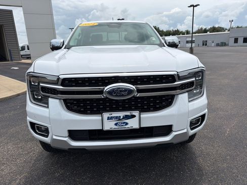 Used 2024 Ford Ranger Lariat RWD image 4